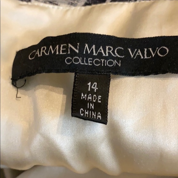 Carmen Marc Valvo Snakeprint formal dress - Picture 6 of 6